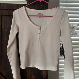 Hollister Women's white Ribbed Top